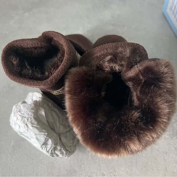🆕 Robeez Cozy Ankle Bootie Suede Leather Soft Soles Crib Shoe 0-6 mo / Us 1-2 - Picture 5 of 11